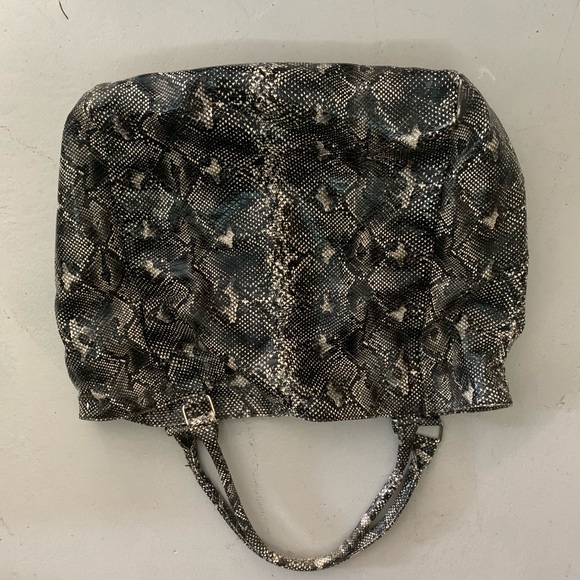 Snakeskin printed tote - Picture 1 of 2